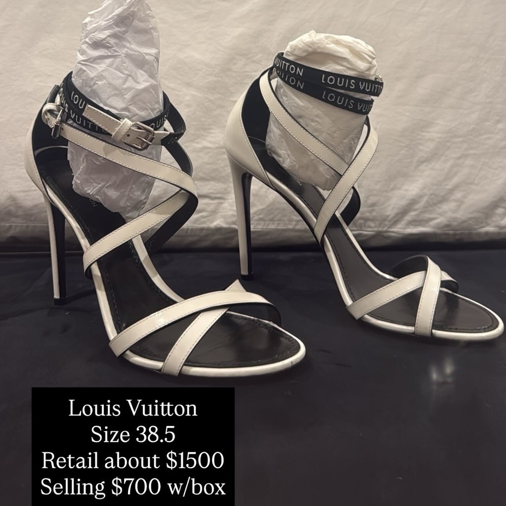 Never Worn Louis Vuitton Black and White Strappy Heels